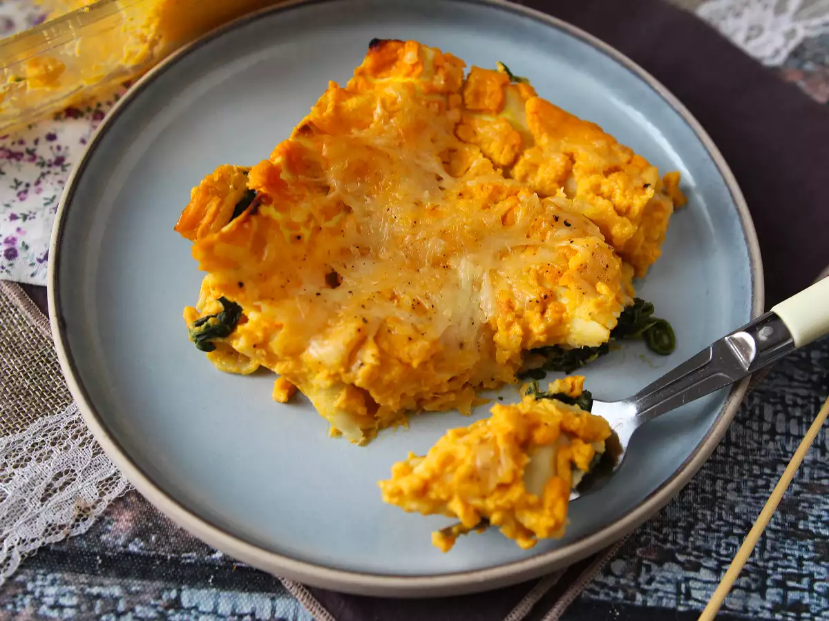 Lasagna cu dovleac butternut, spanac și ricotta - poza 6