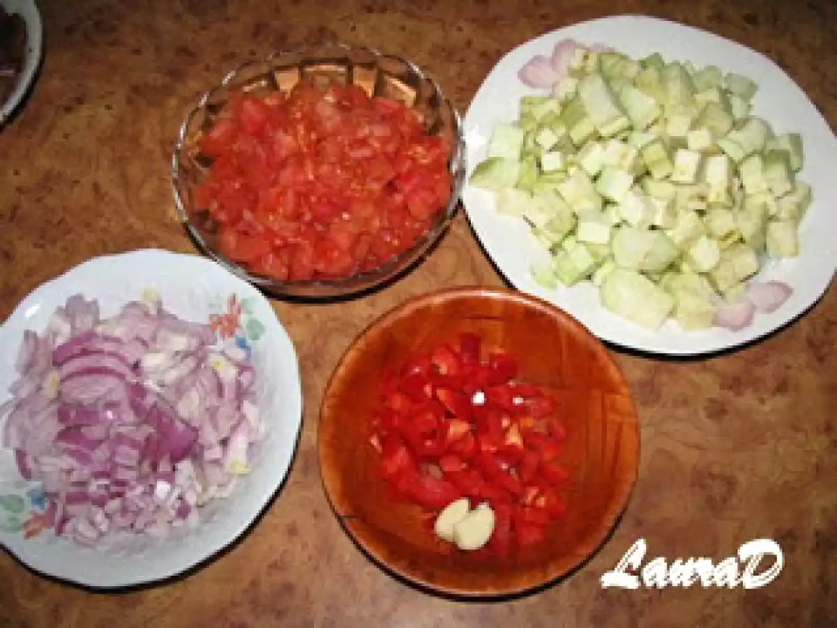 Lasagna cu legume, pasta de rosii si zacusca cu vinete - poza 8