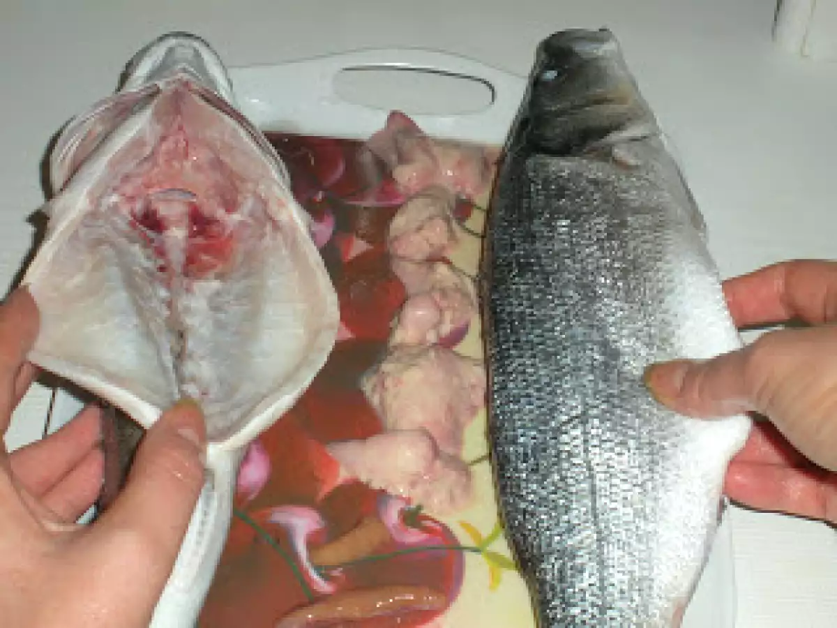 LAVRAKI(BASS) LA CUPTOR - poza 3