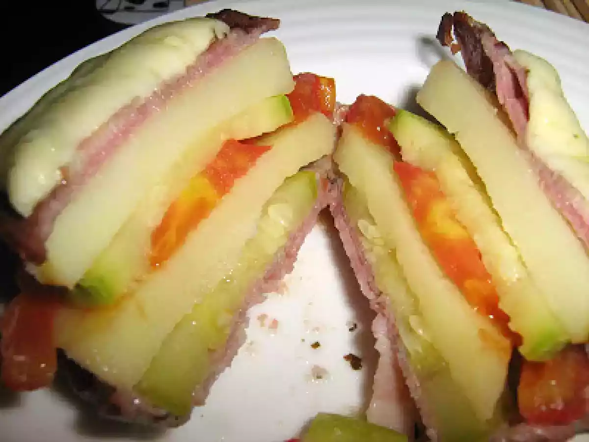 Legume invelite in carpaccio de manzat si bacon - poza 6