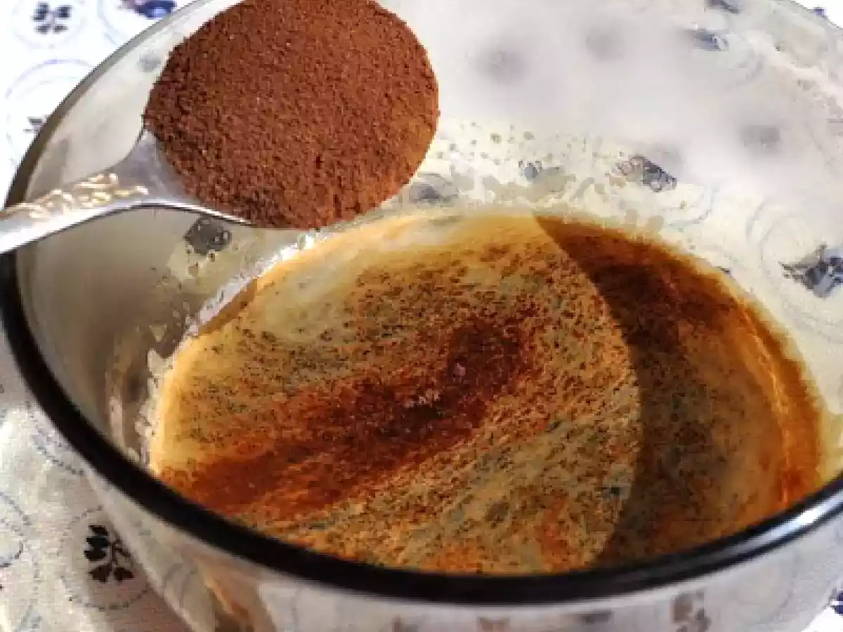 Lichior de oua simplu si de ciocolata - poza 8