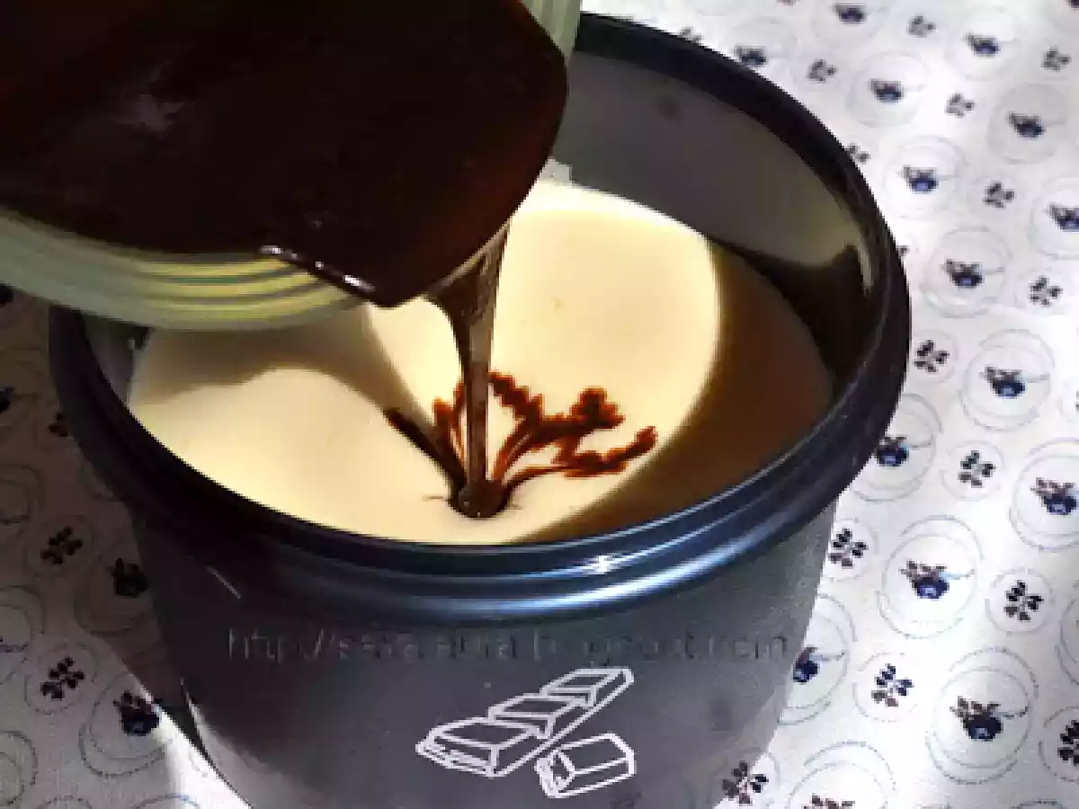 Lichior de oua simplu si de ciocolata - poza 10