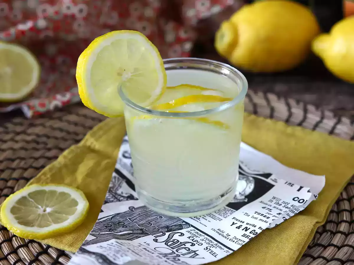 Limoncello spritz, cocktailul perfect pentru vară
