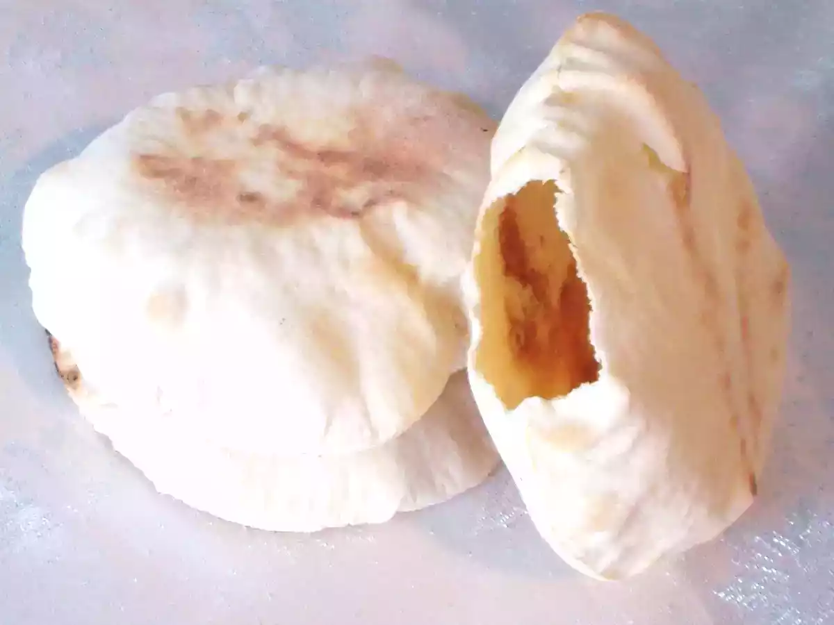 Lipie Arabeasca (reteta video) - poza 2