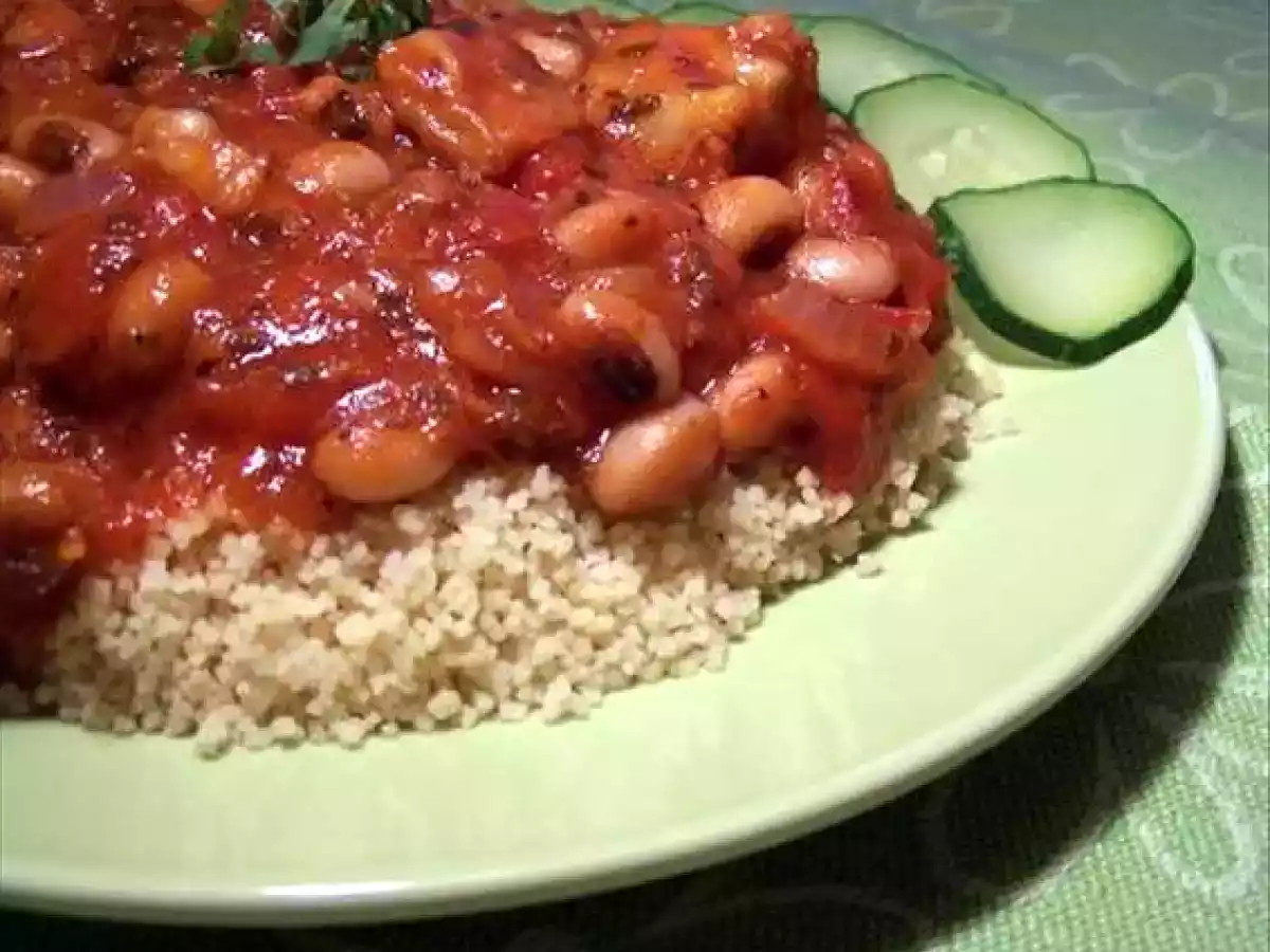 Macrou afumat cu fasole