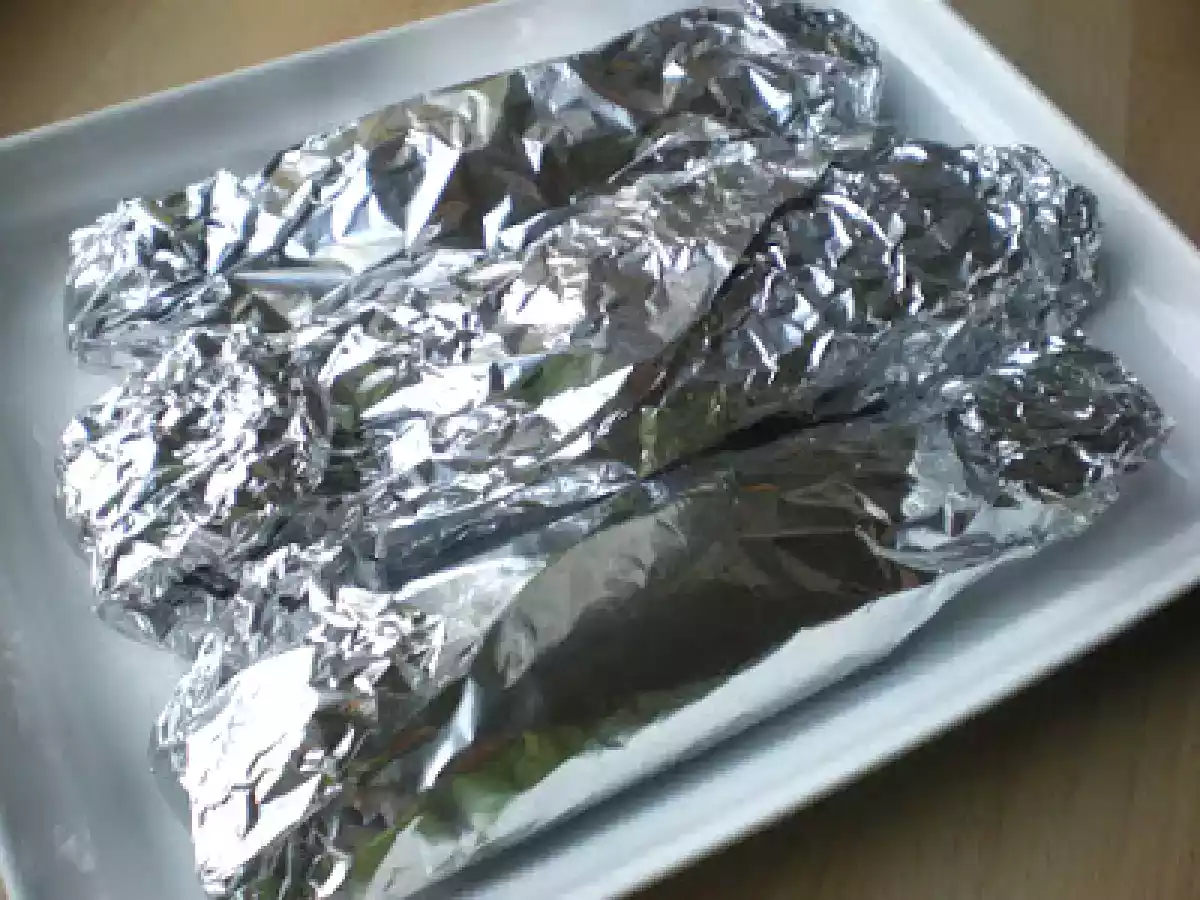 Macrou in folie la cuptor - poza 4