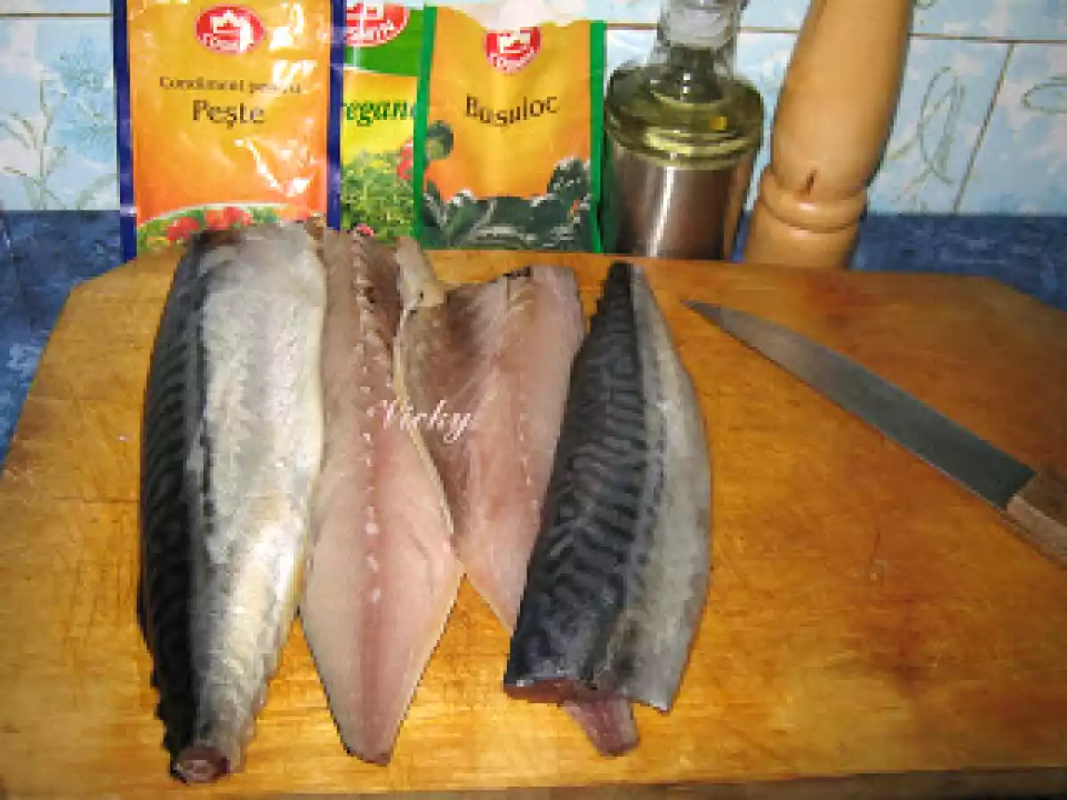 Macrou la gratar cu sos de usturoi - poza 8