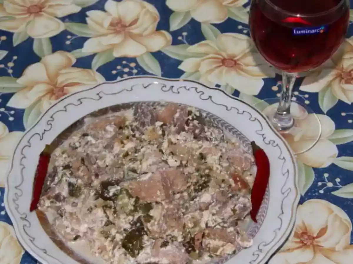 Mancare de castraveti murati cu smantana