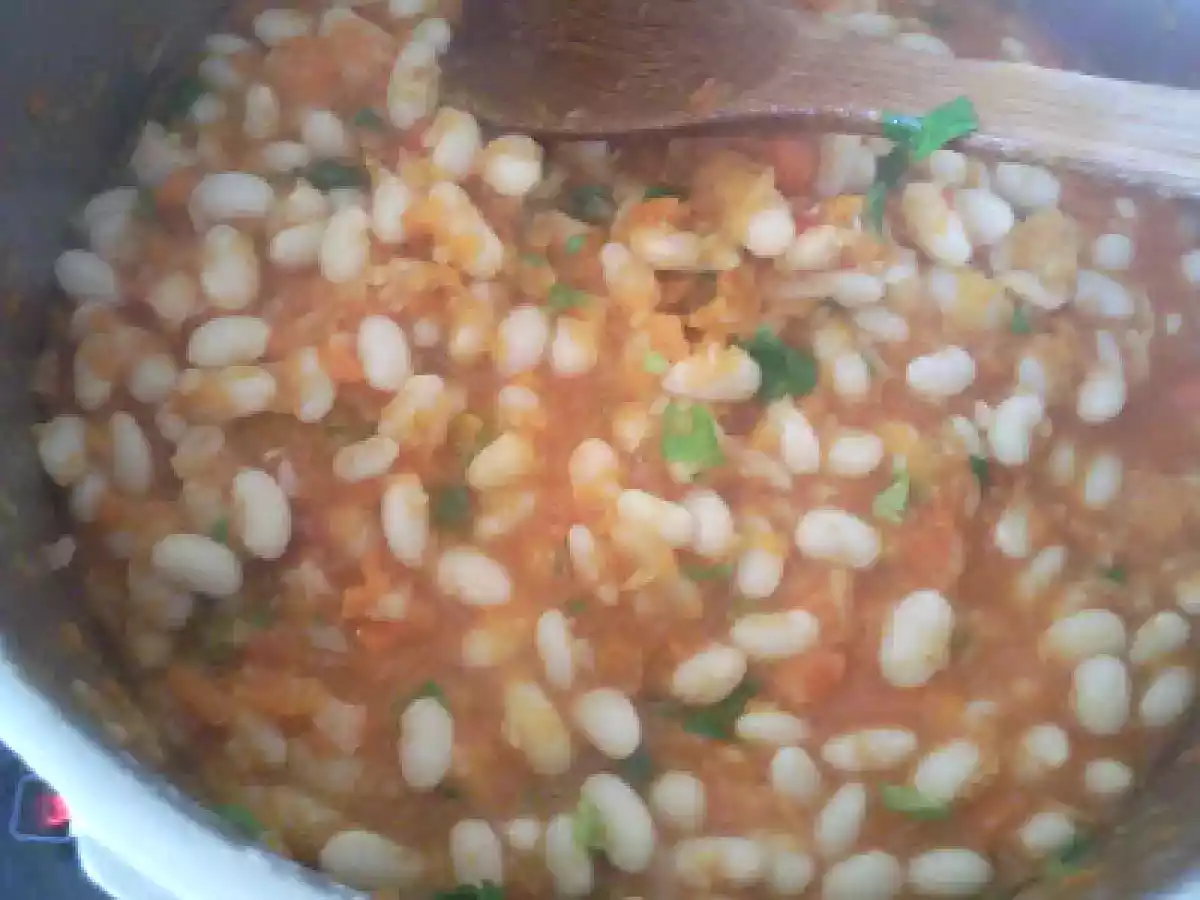 MANCARE DE FASOLE ALBA / GUISO DE ALUBIAS BLANCAS - poza 6