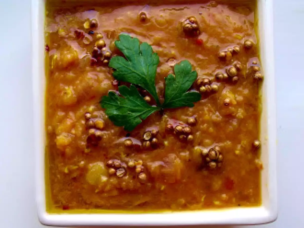 Mâncare de linte roșie cu lapte de cocos (Coconut Dhal) - poza 2