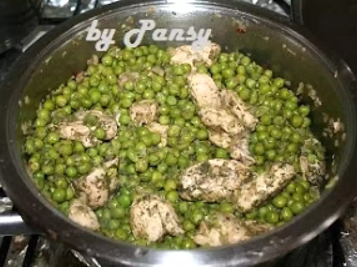 Mancare de mazare, mozzarella si pui - poza 3