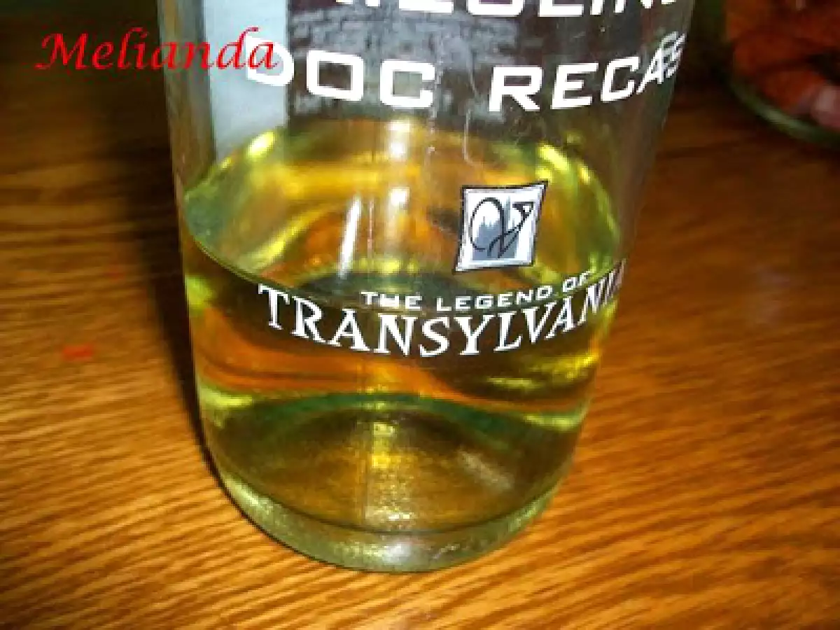 Mancare de pastai galbene cu carnati - poza 3