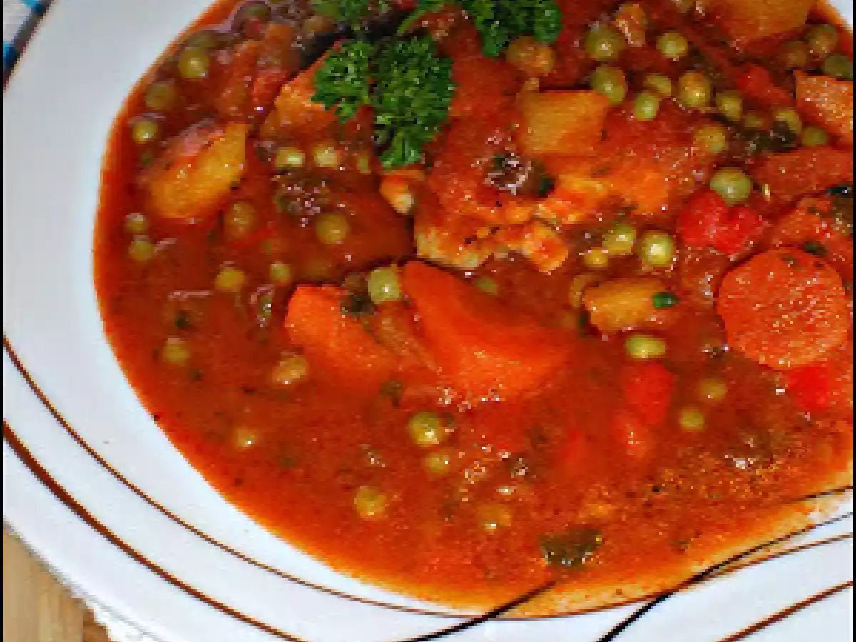 Mancare de pui si legume