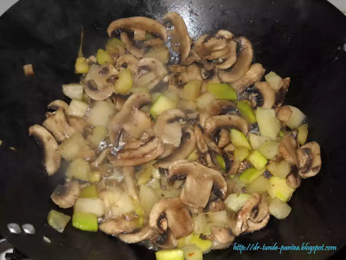 Mancare de vinete cu chec din legume si urda (Montignac) - poza 10