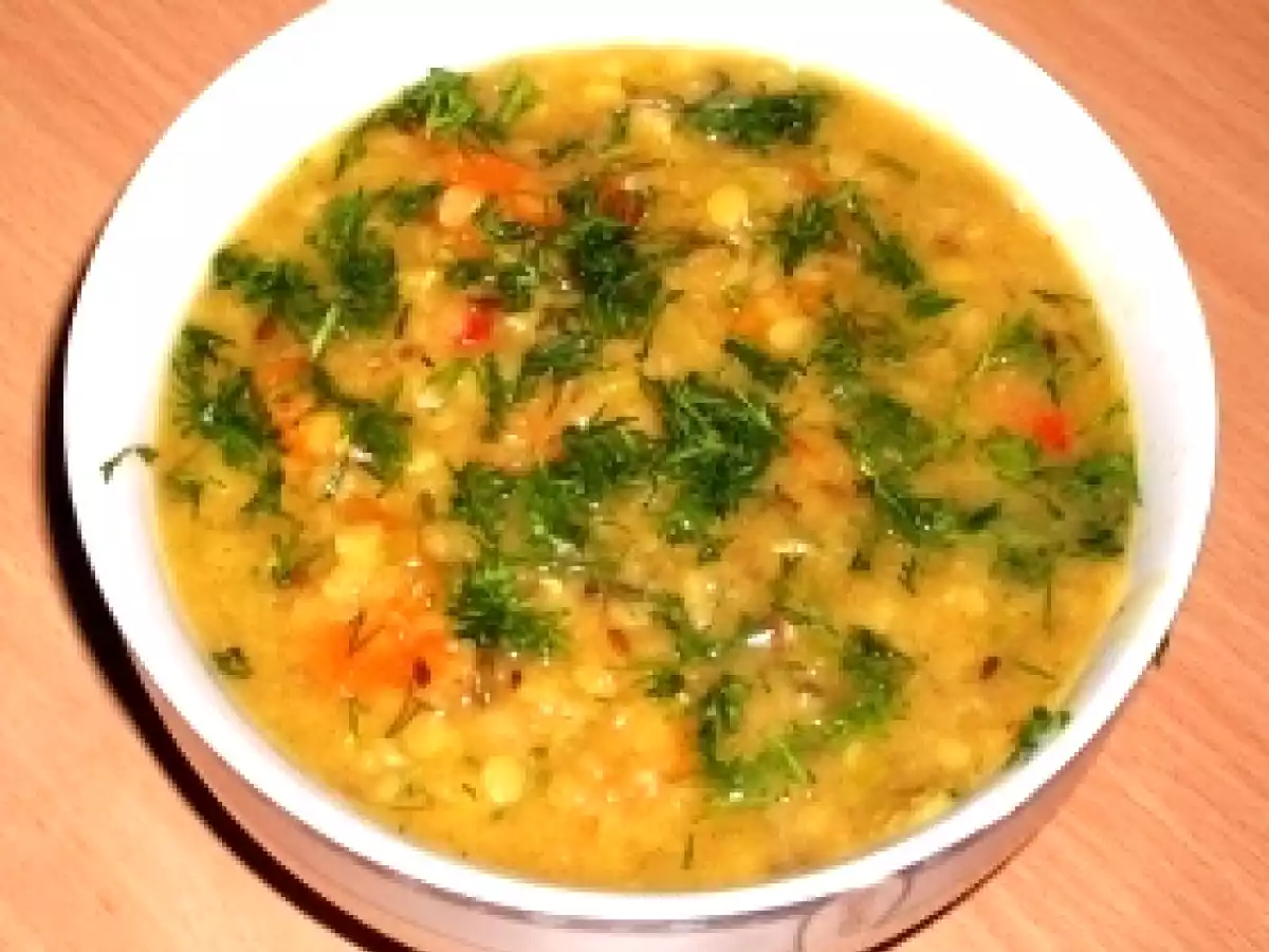 Mancare indiana de linte cu legume