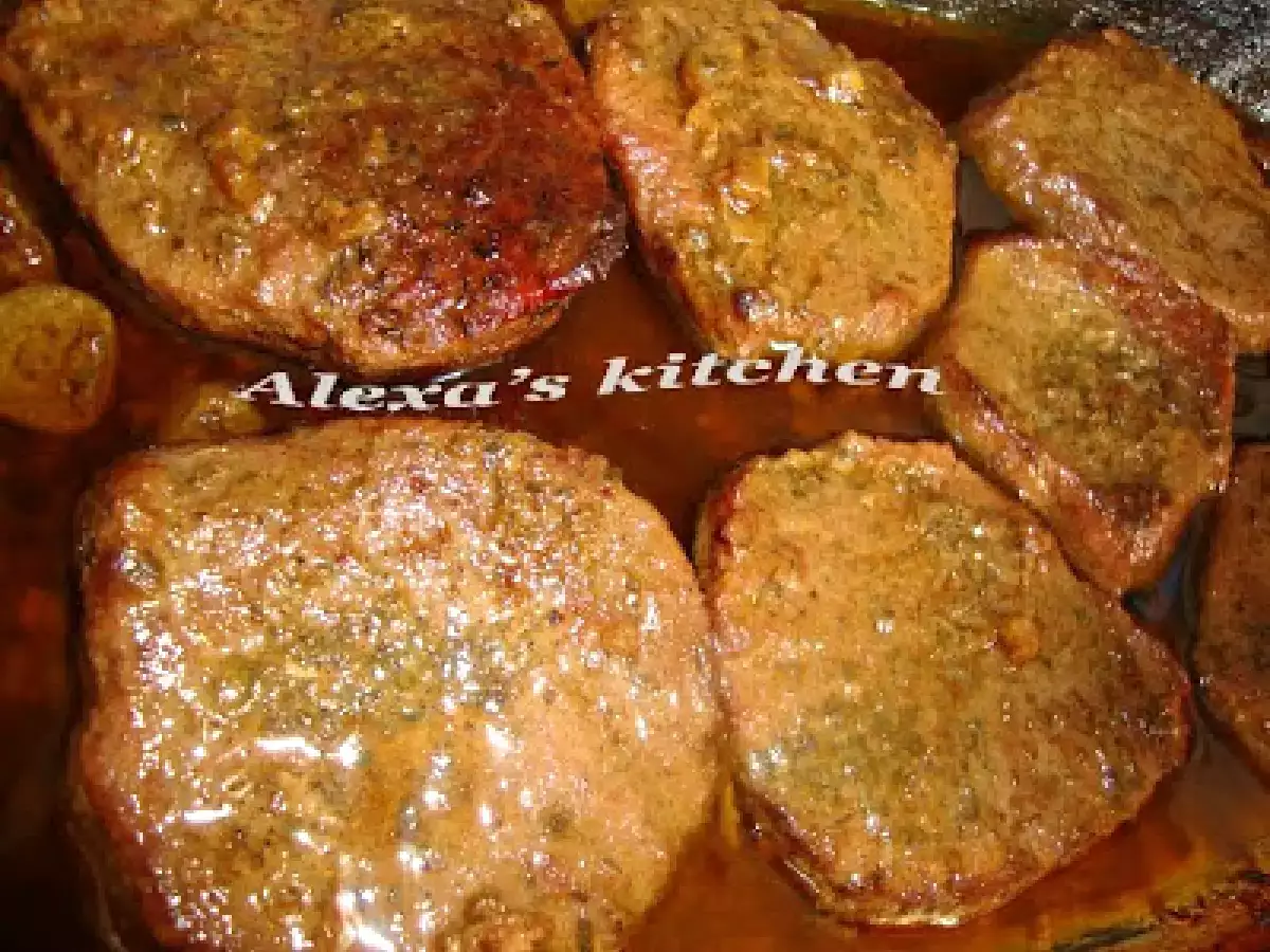 Manzat la tava cu garnitura gratinata - poza 8