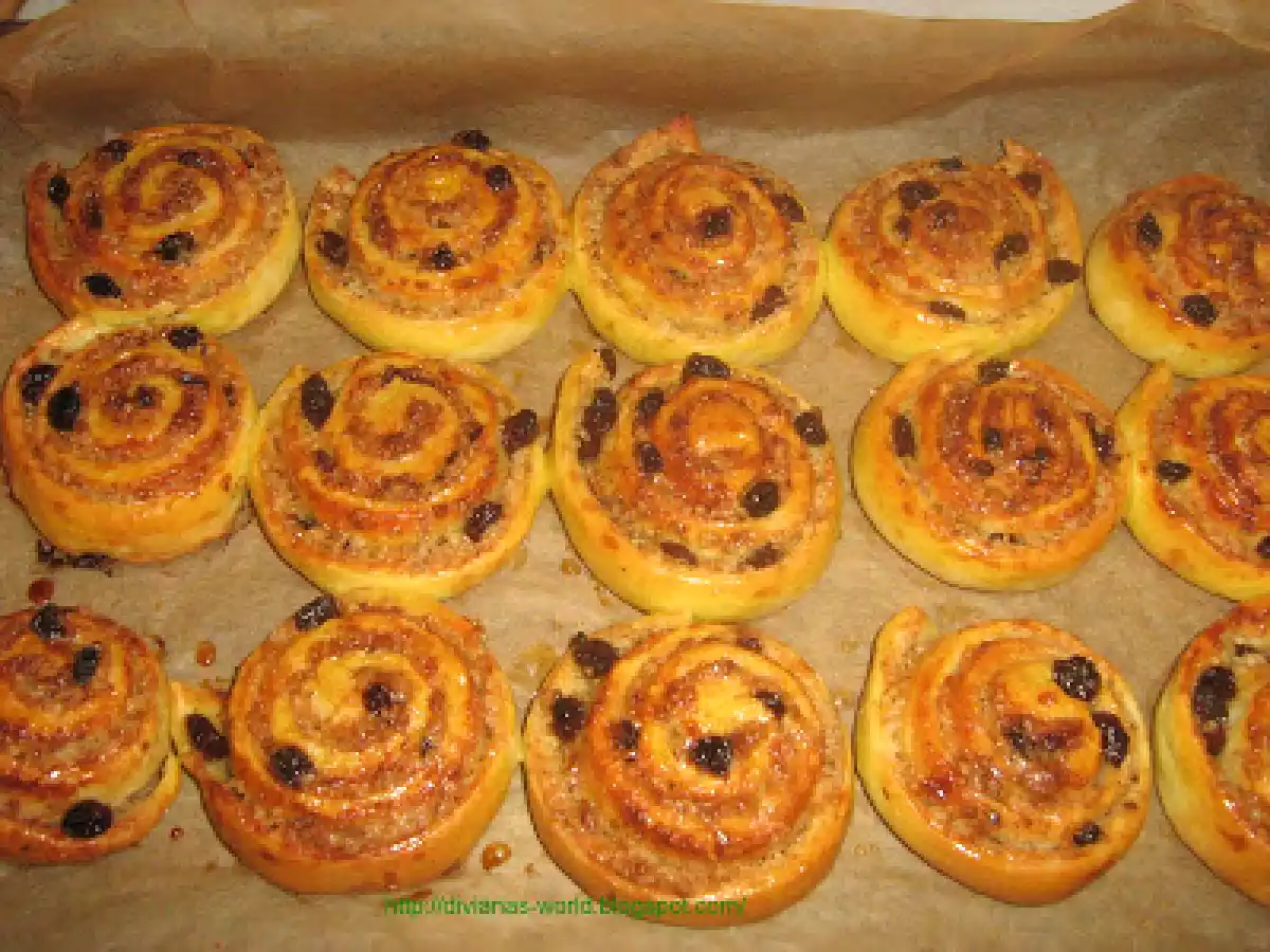 MELCI CU NUCA SI STAFIDE - poza 12