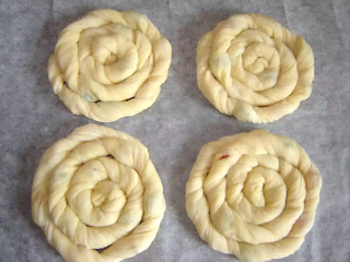 Melci cu rahat si miere / Turkish delight and honey rolls - poza 3