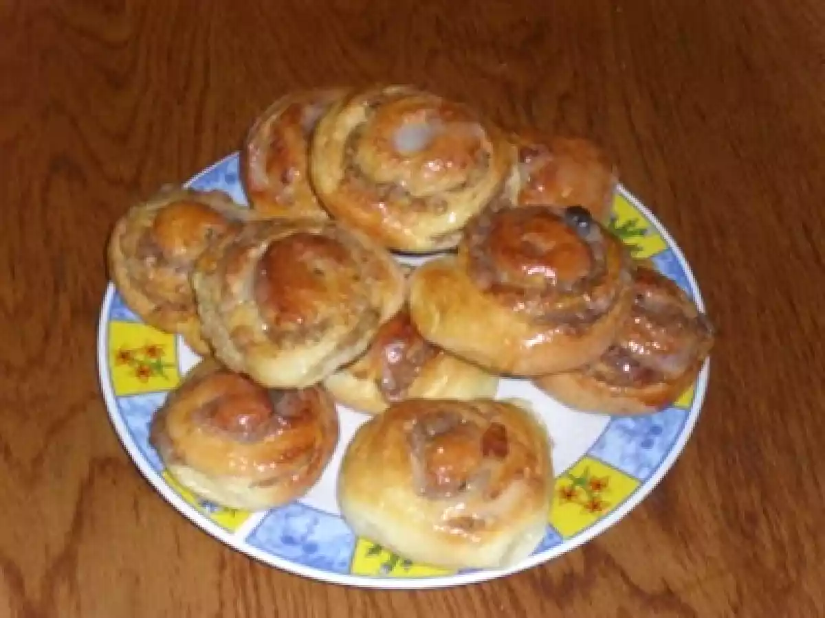 Melcisori cu nuca si scortisoara