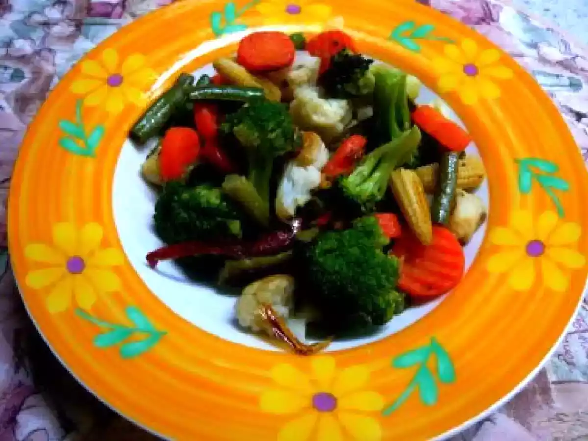 Meniul zilei -gratin de cartofi si salata de legume calite - poza 3