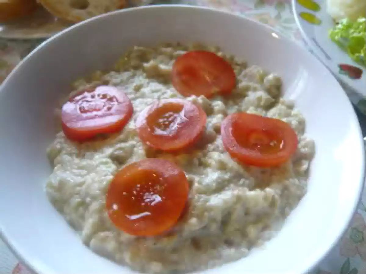 Meniul zilei -Snitel de pui cu piure de cartofi - poza 2