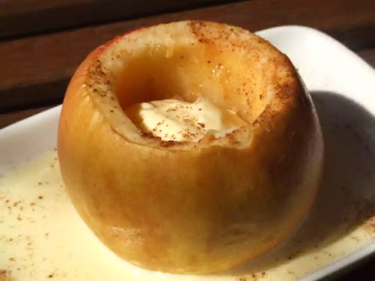 Mere coapte, in microunde