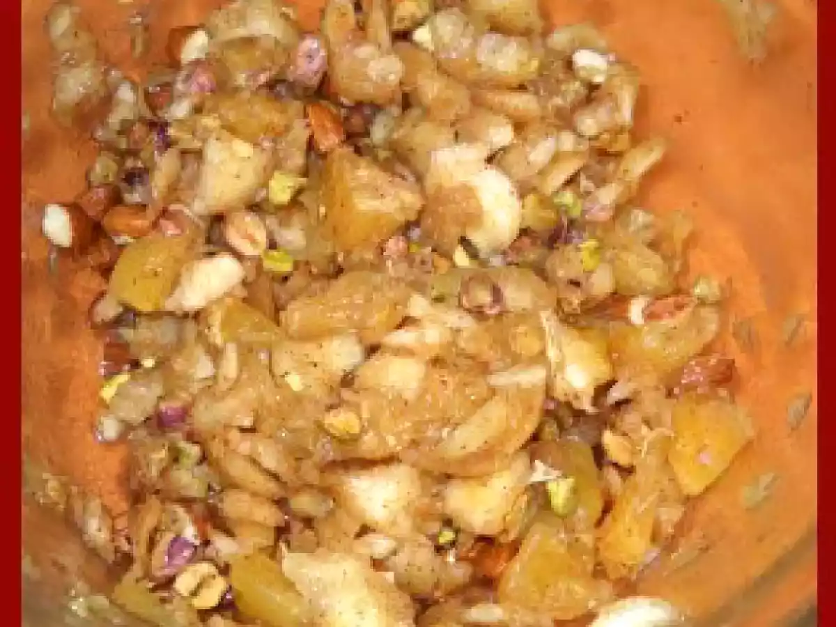 Mere umplute cu portocale, fistic si migdale - poza 5