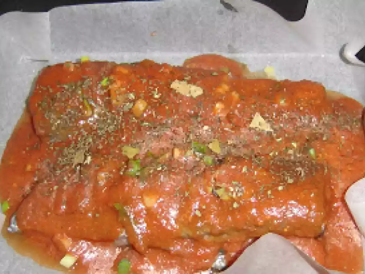 Merluciu in sos de rosii la cuptor - poza 3