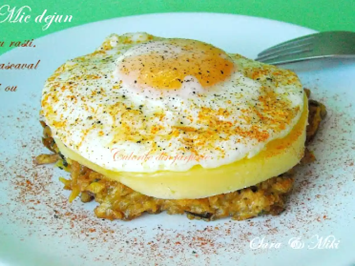 Mic dejun cu rosti, cascaval si ou - poza 2
