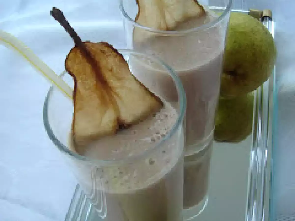 Milkshake de banane cu pere