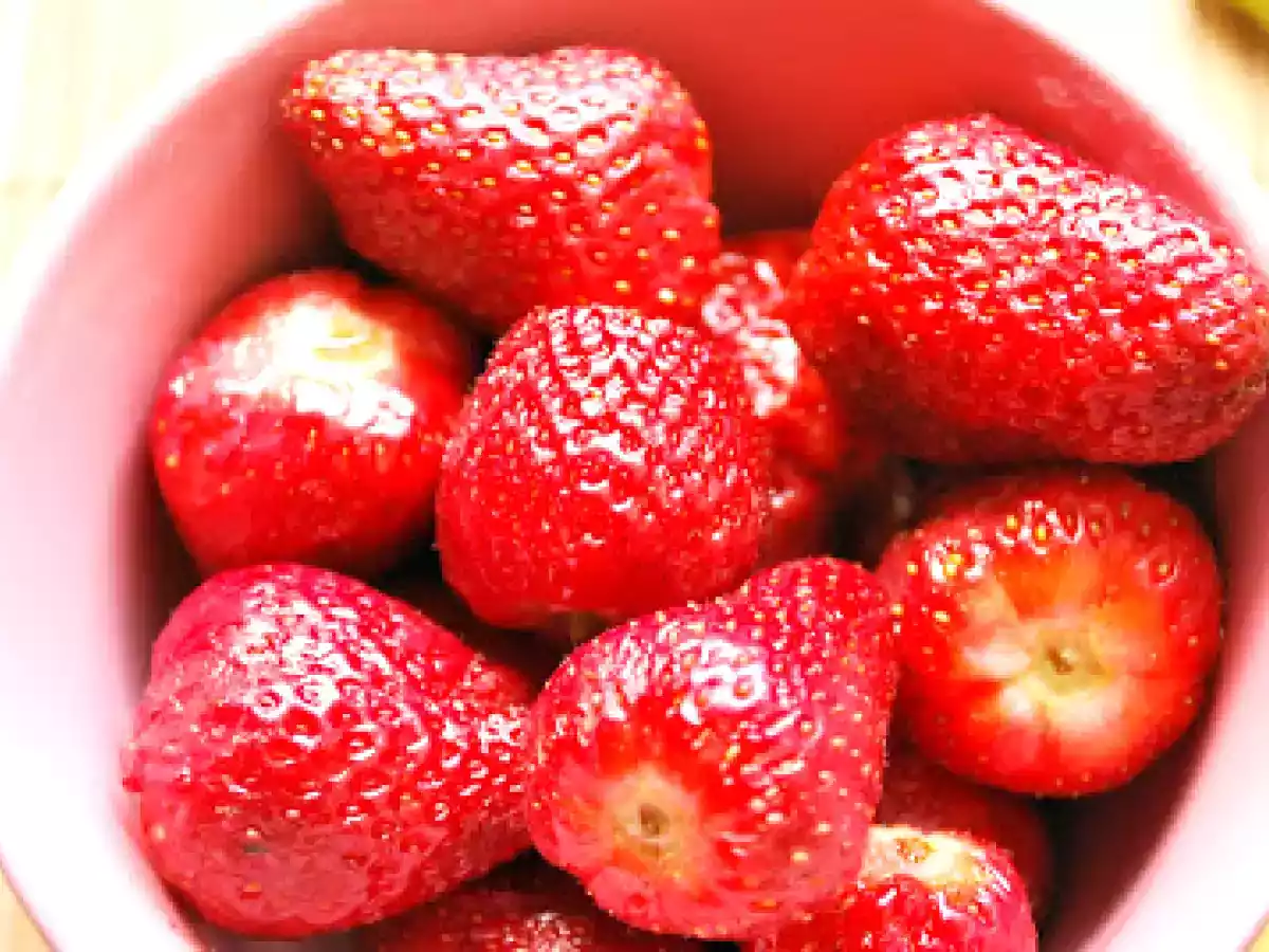 Milkshake de capsune si banane- racoritorrr :D - poza 4