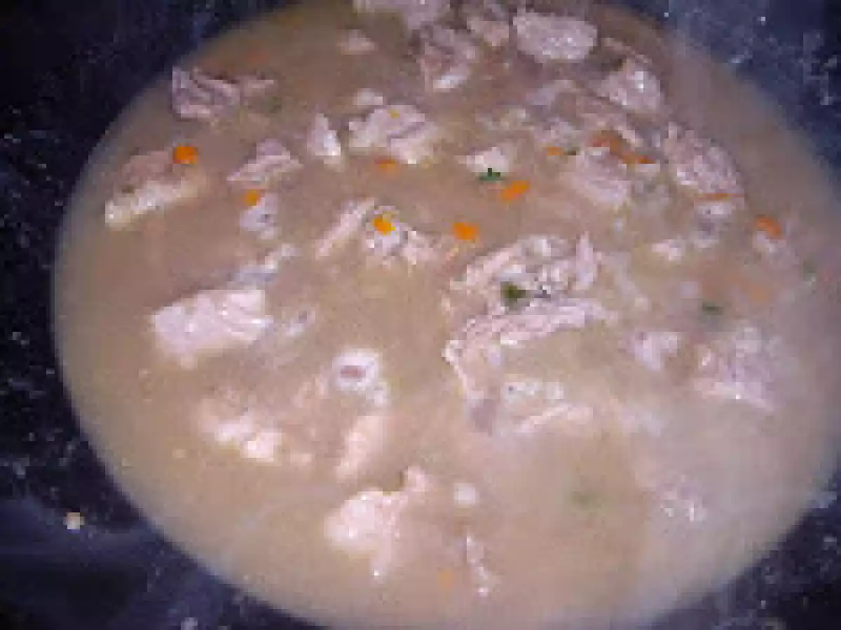 Mincarica cu carne de vita si ciuperci/Spezzatino di vitello coi funghi - poza 4