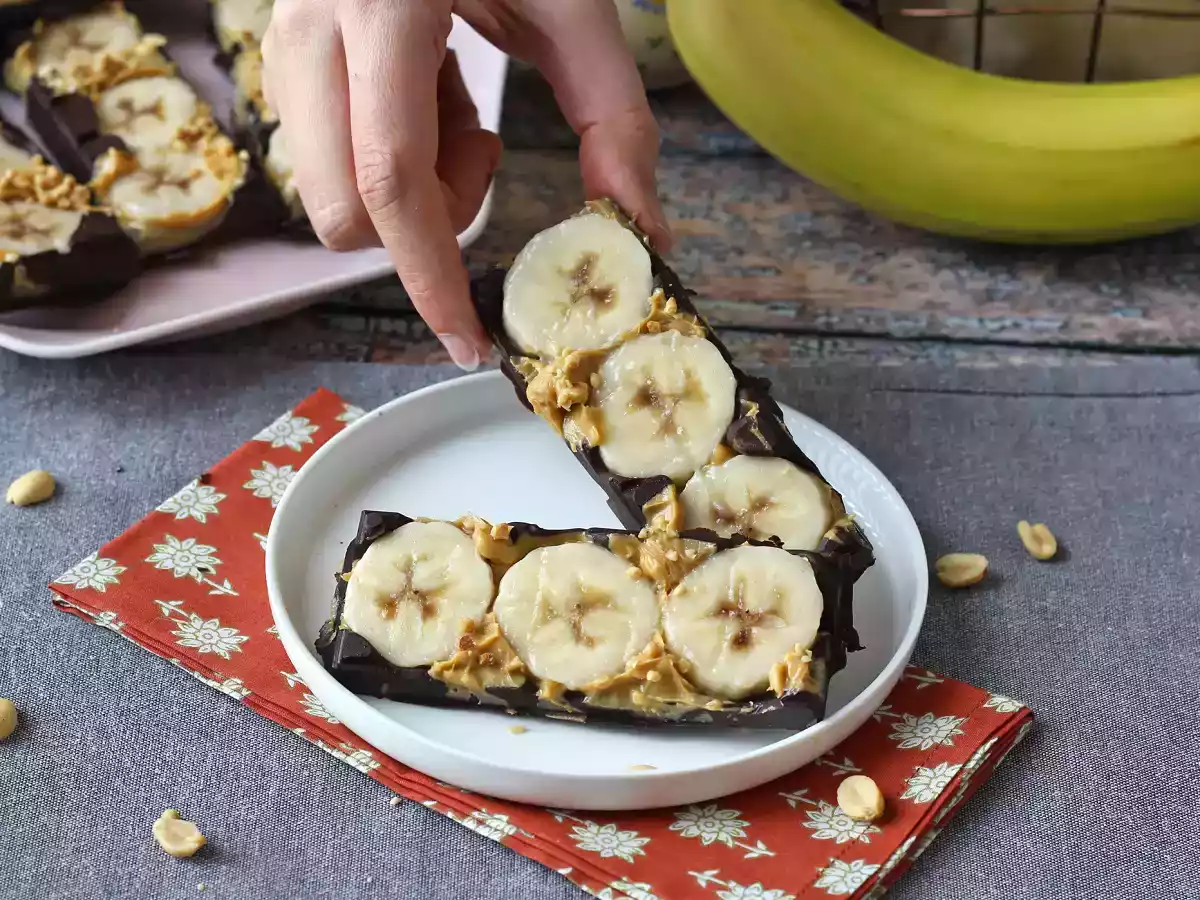 Mini batoane cu banane, unt de arahide și ciocolată, ultra gustoase, fără zahăr adăugat - poza 4