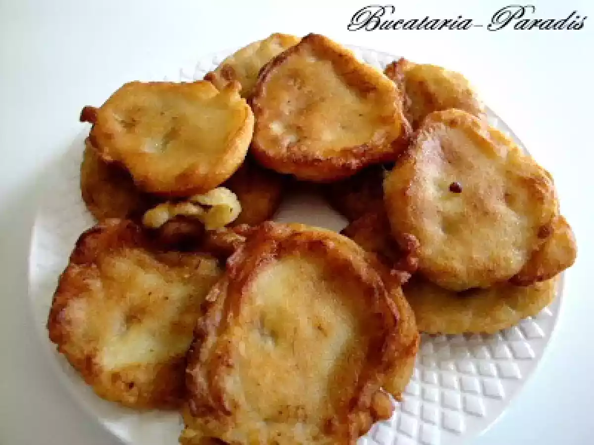 Mini clatite cu mere