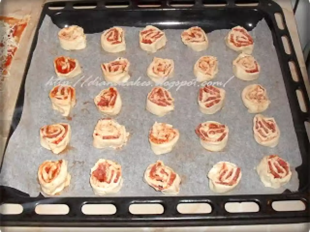 Mini-pizza in foietaj - poza 3