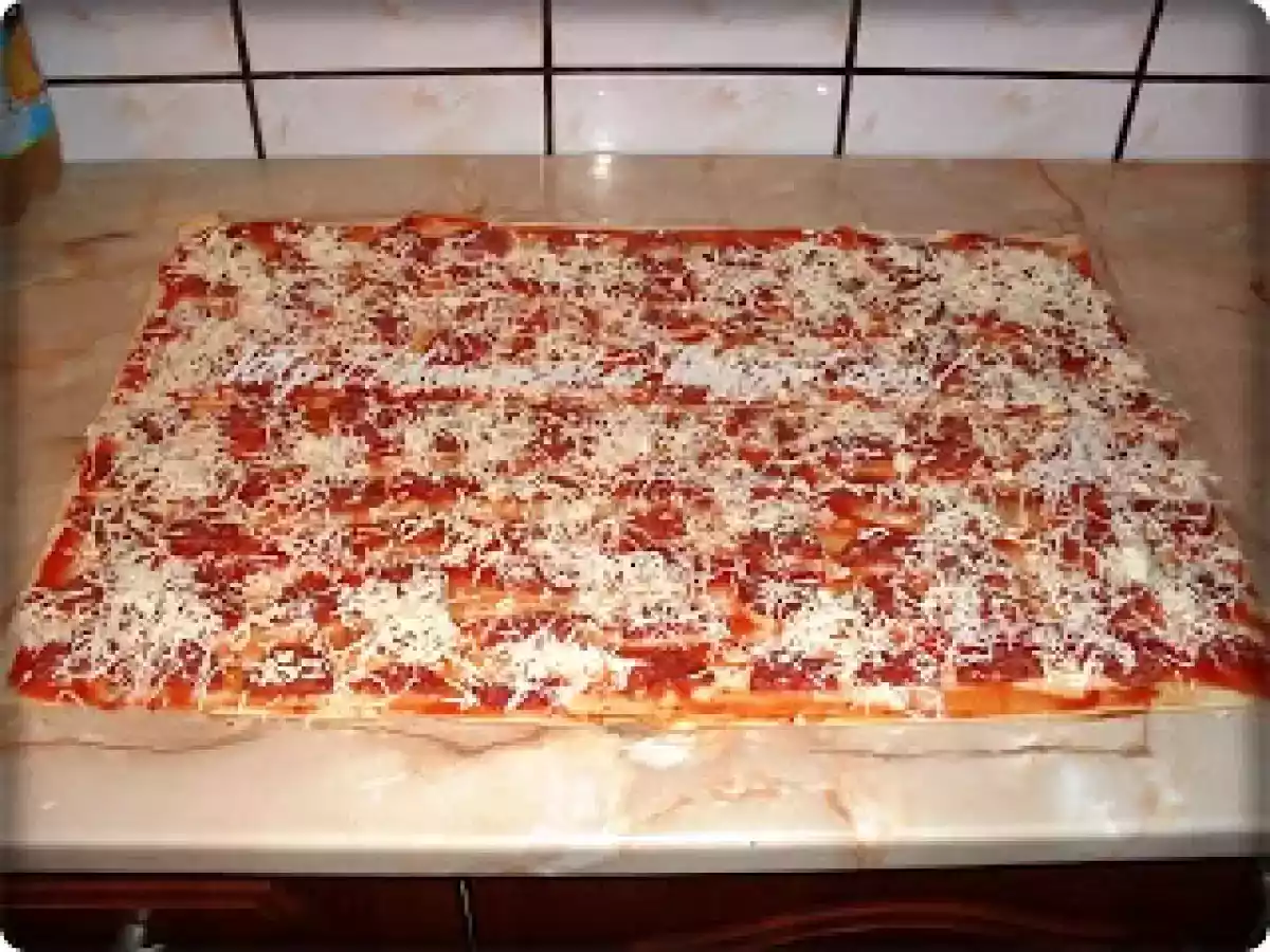 Mini-pizza in foietaj - poza 4