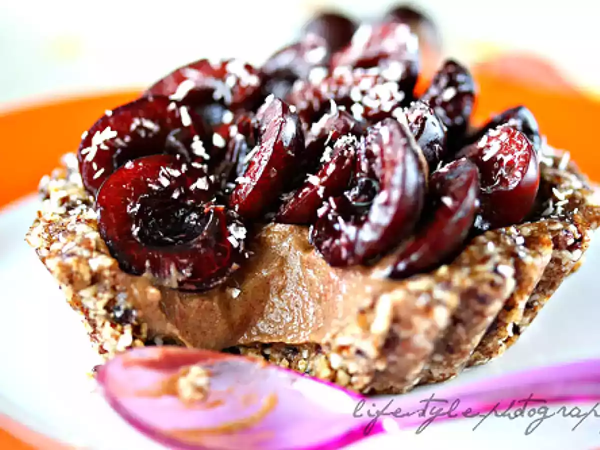 Mini tarte cu cirese/capsuni/visine - poza 3