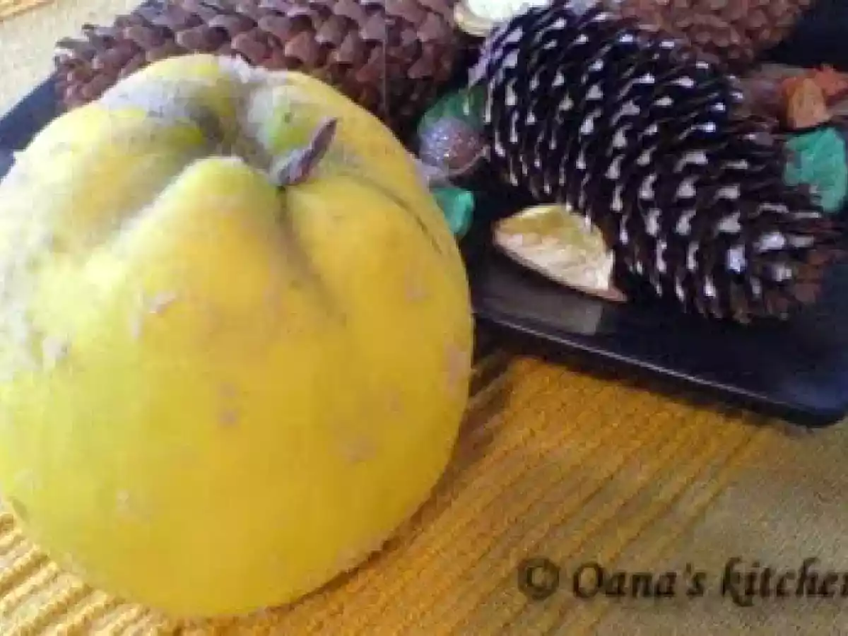 MINI TARTE TATIN CU MERE SI GUTUI - poza 3