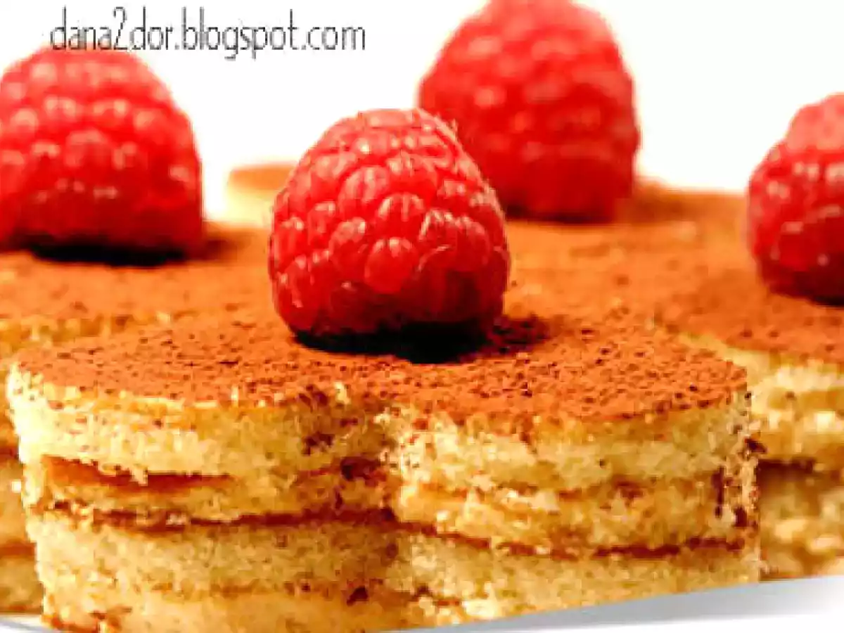 Mini tortulete tiramisu - inimioare