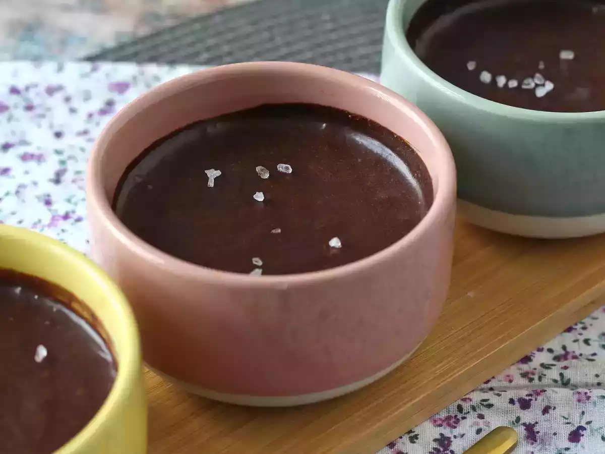 Mousse de ciocolată perfectă, ultra gourmet, cu un strop de sare - poza 4
