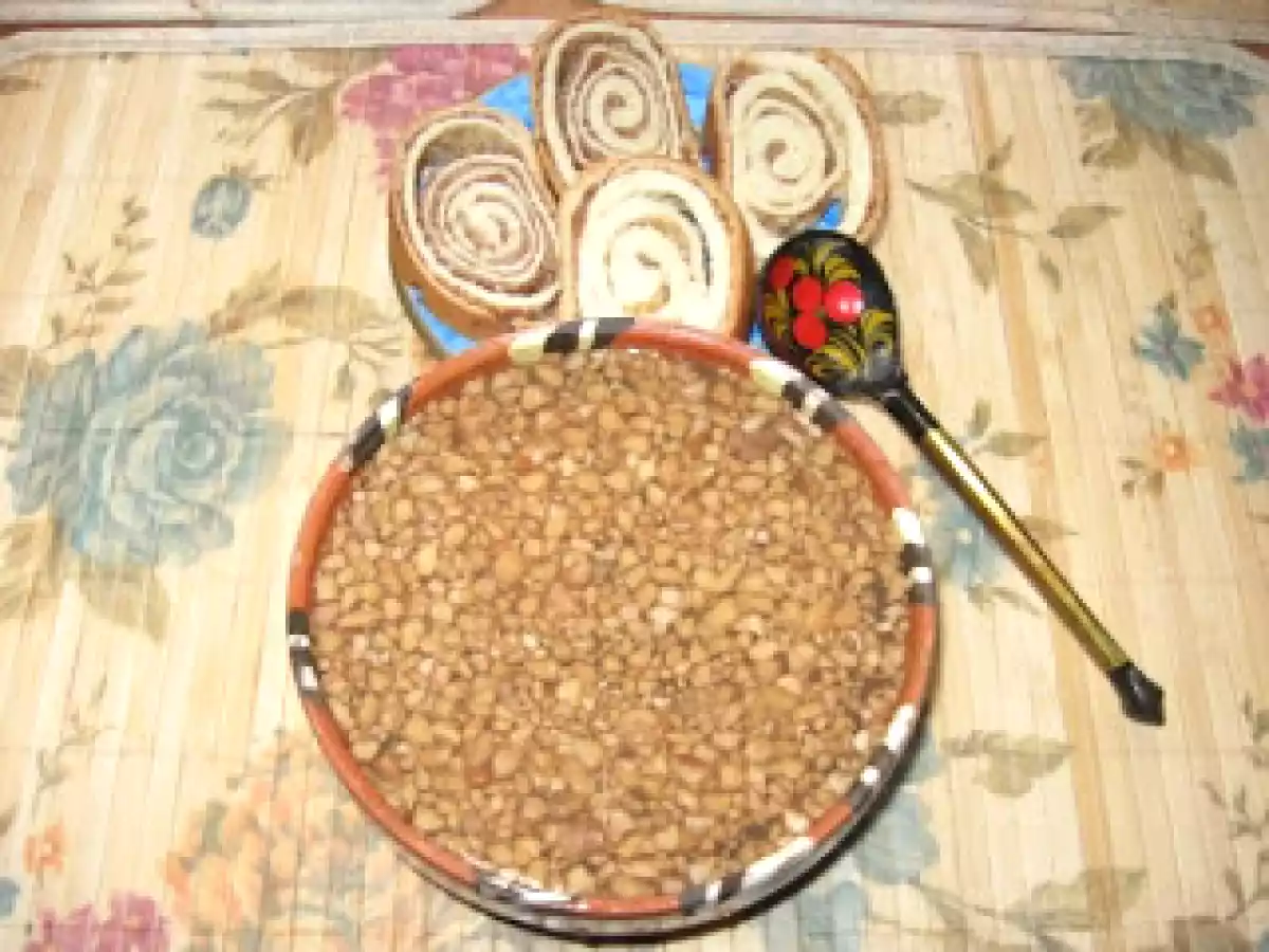 Mucenici dobrogeni fierti cu zeama