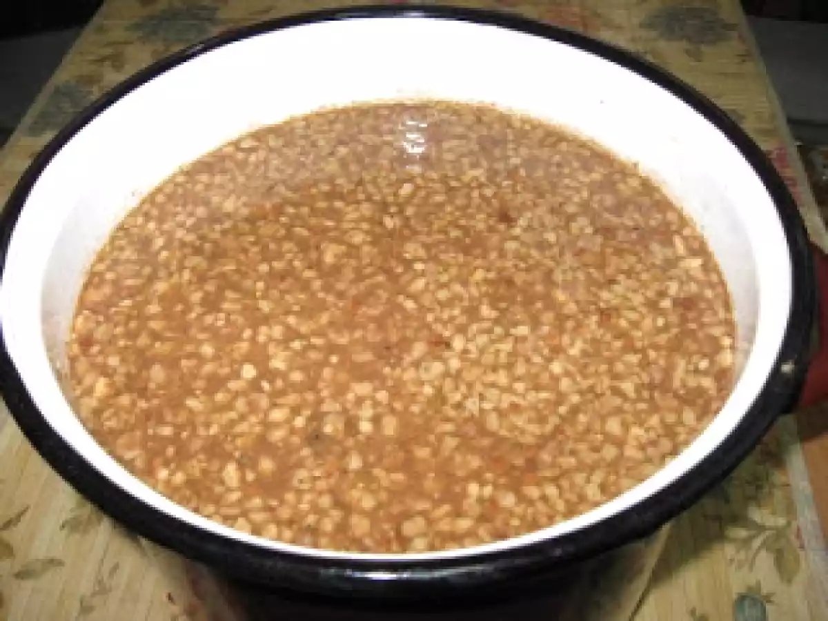 Mucenici dobrogeni fierti cu zeama - poza 4