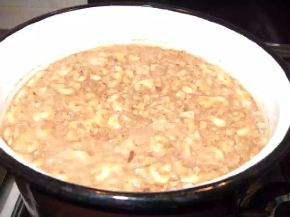 Mucenici dobrogeni fierti cu zeama - poza 5