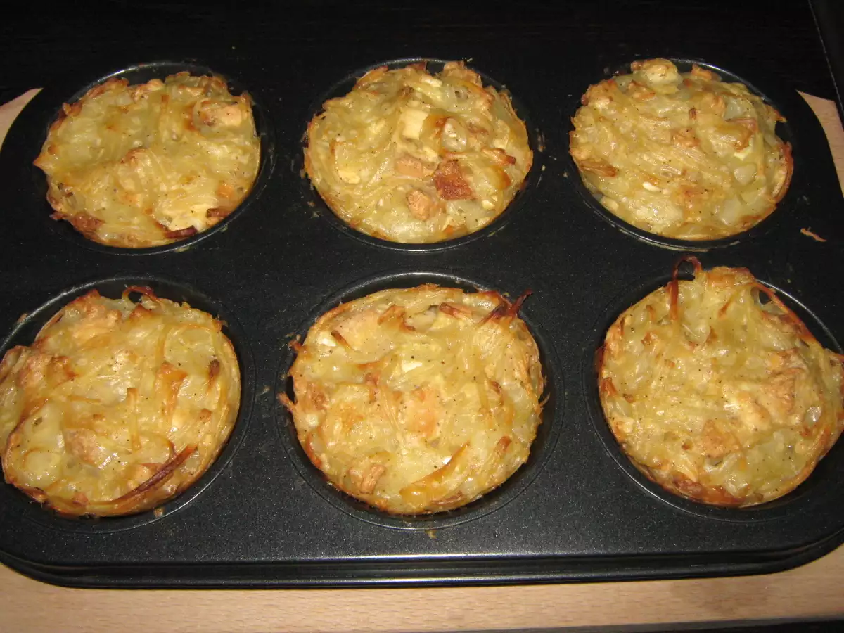 Muffins (briose) sarate cu paste