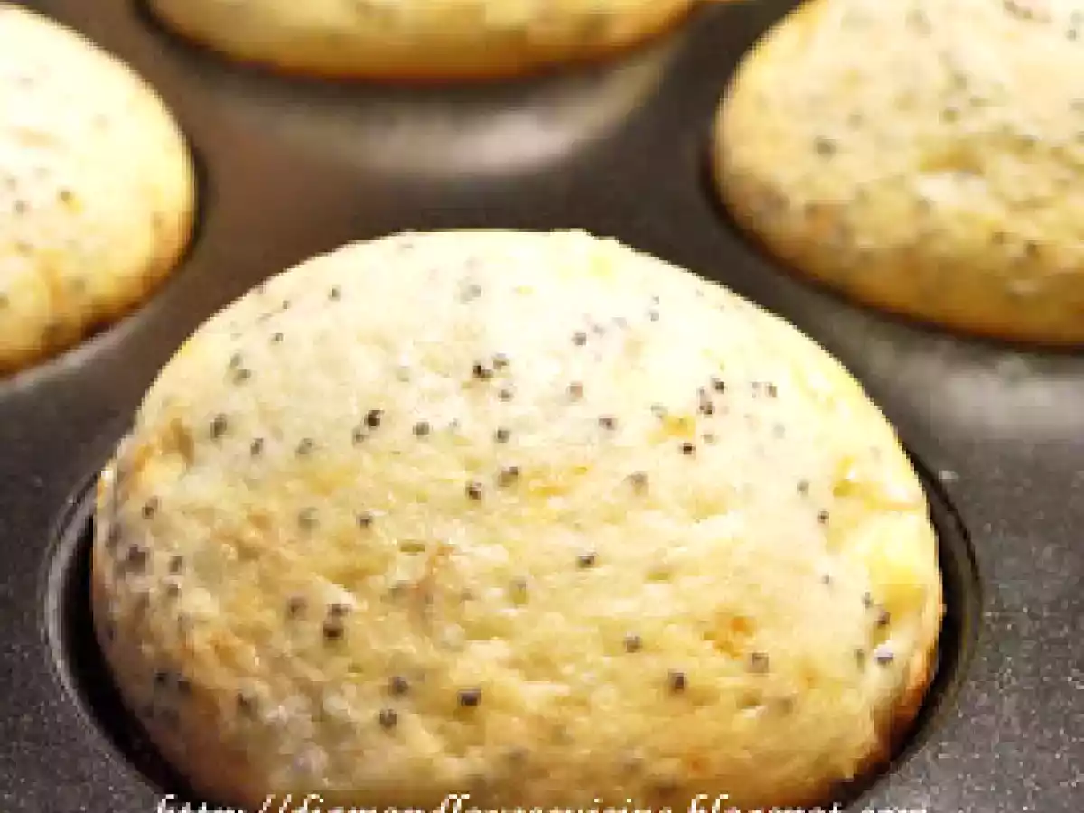 Muffins cu banane si mac - pufoase si aromate! - poza 9