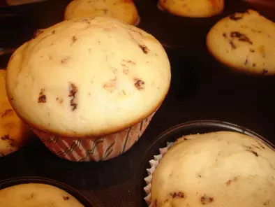 Muffins cu branza de vaci si ciocolata - poza 2