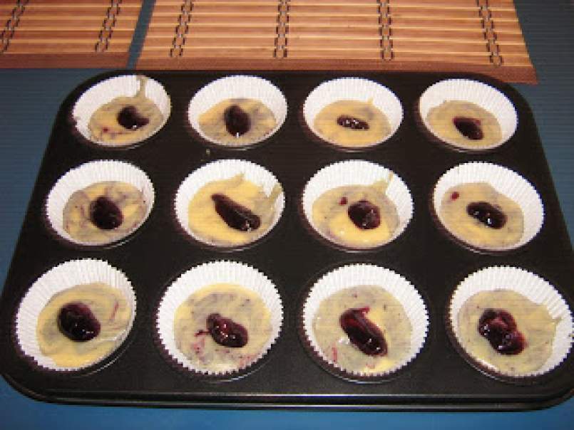 Muffins cu dulceata de afine, poza 6