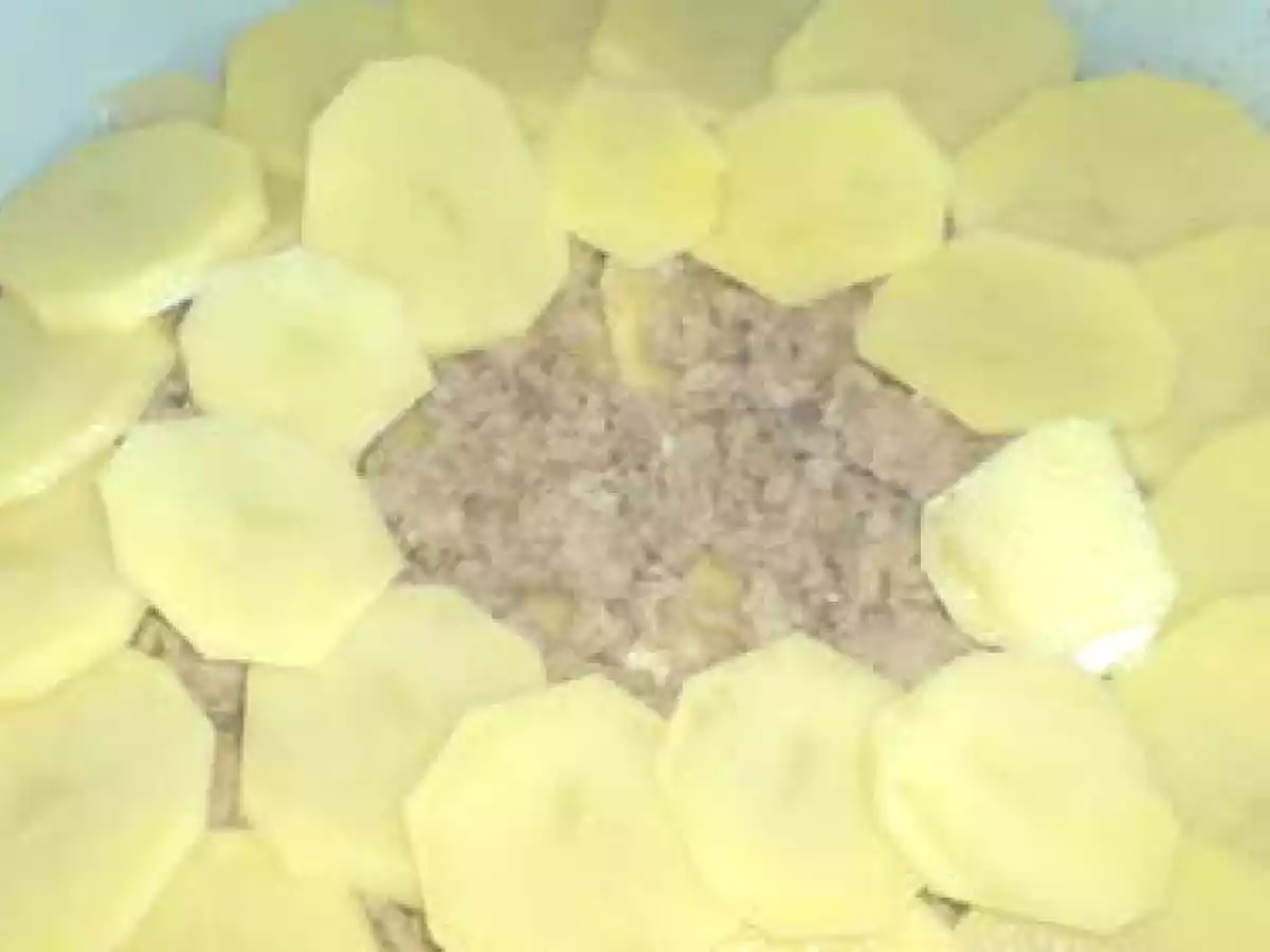 Musaca de cartofi cu carne - poza 3