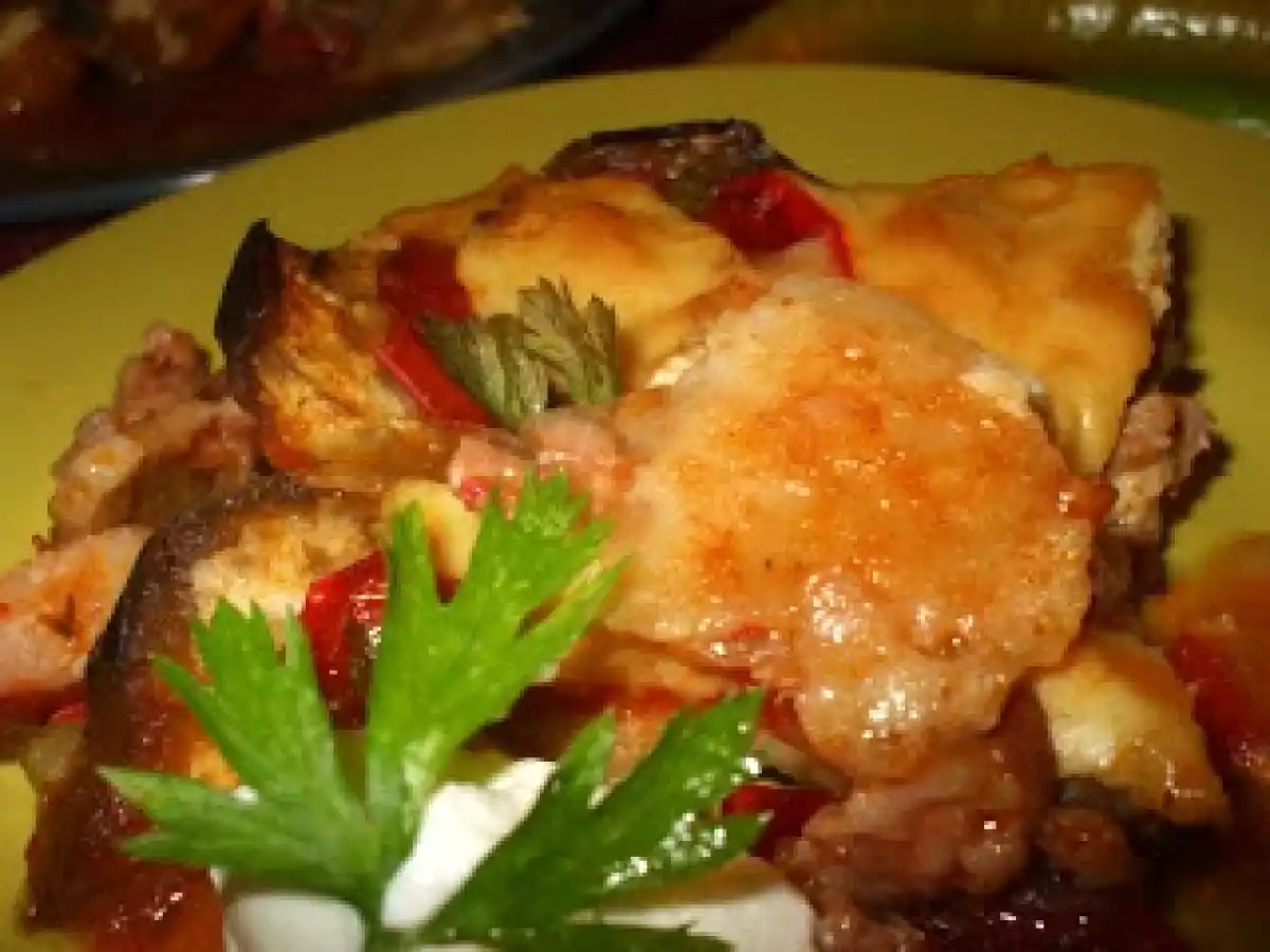 Musaca de vinete cu carne de curcan si costita - poza 10