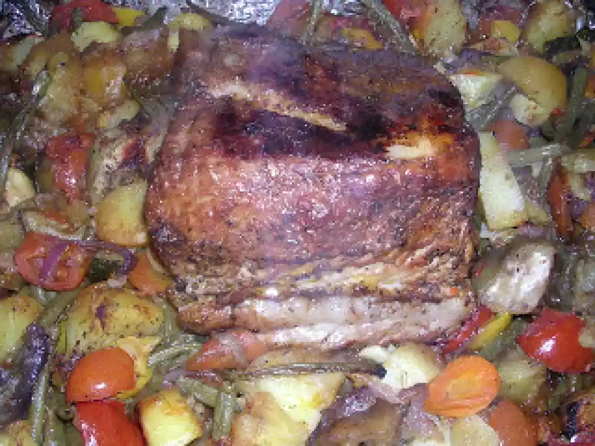 MUSCHI DE PORC CU LEGUME - poza 2